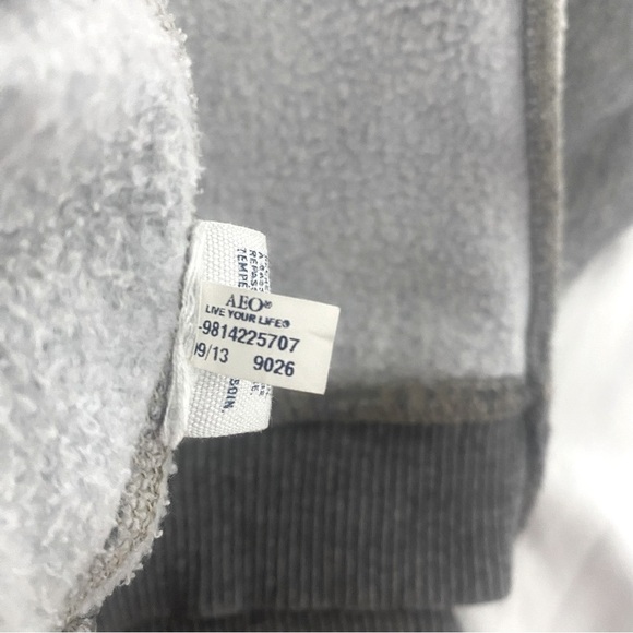 American Eagle Athletic Fit Cardigan Sweater XS Y2K Elbow Patches, Thick EUC - Picture 11 of 13